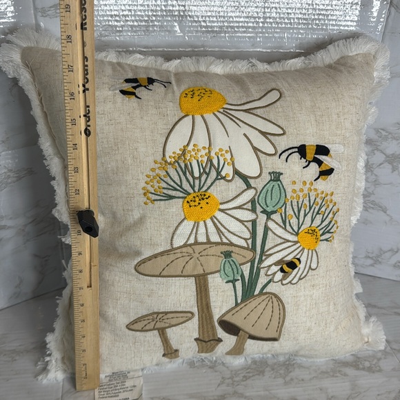 Sheffield Home Textured Cream cottagecore bumble bee mushrooms flowers pillow - Picture 11 of 12